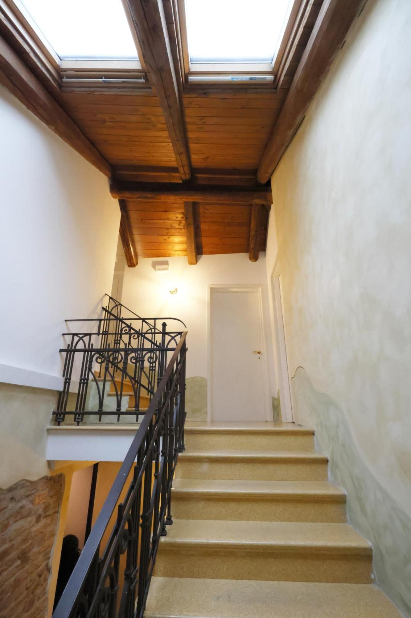 Palazzo Belli Bed & Breakfast Alba  Exterior foto