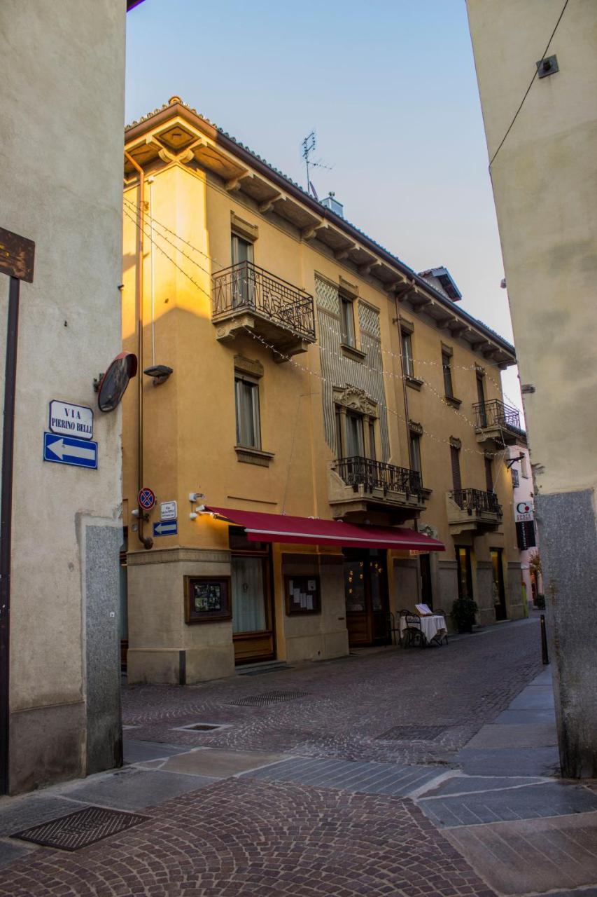 Palazzo Belli Bed & Breakfast Alba  Exterior foto